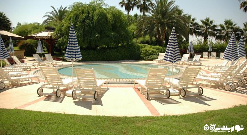 تخت های مخصوص حمام آفتاب